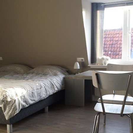 Logies Ommes! Harlingen Exterior foto