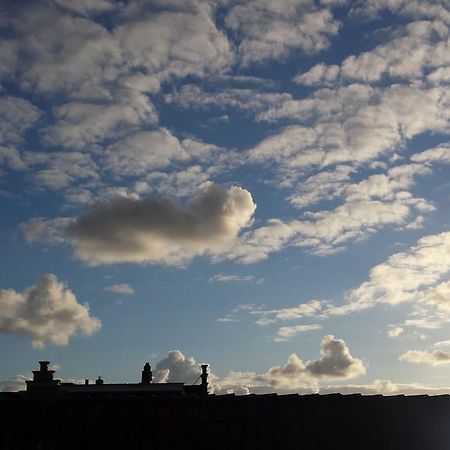Logies Ommes! Harlingen Exterior foto