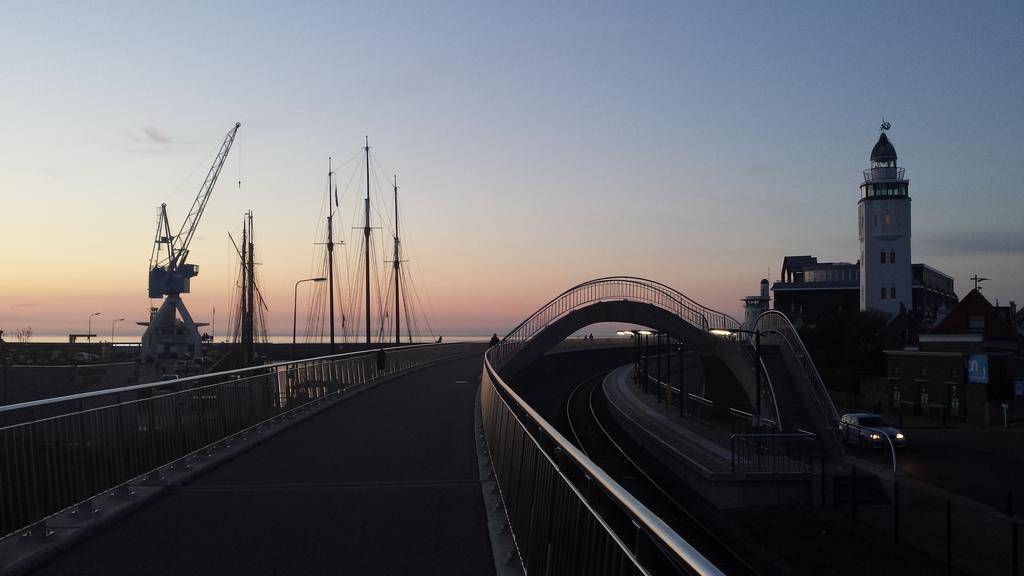 Logies Ommes! Harlingen Exterior foto
